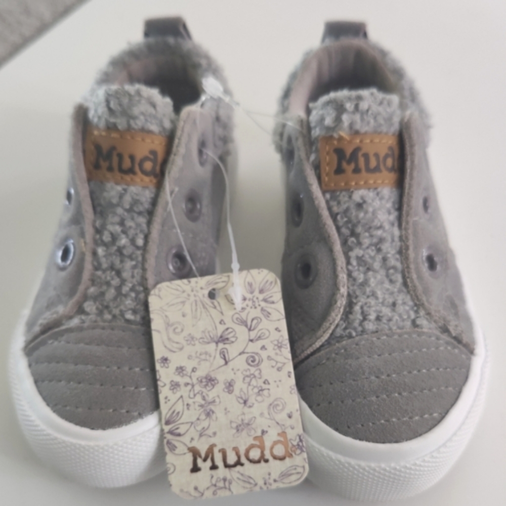 Mudd Toddller Playdoe T-desert In Gray Color‎ SIZE 6 Sylvia 29T